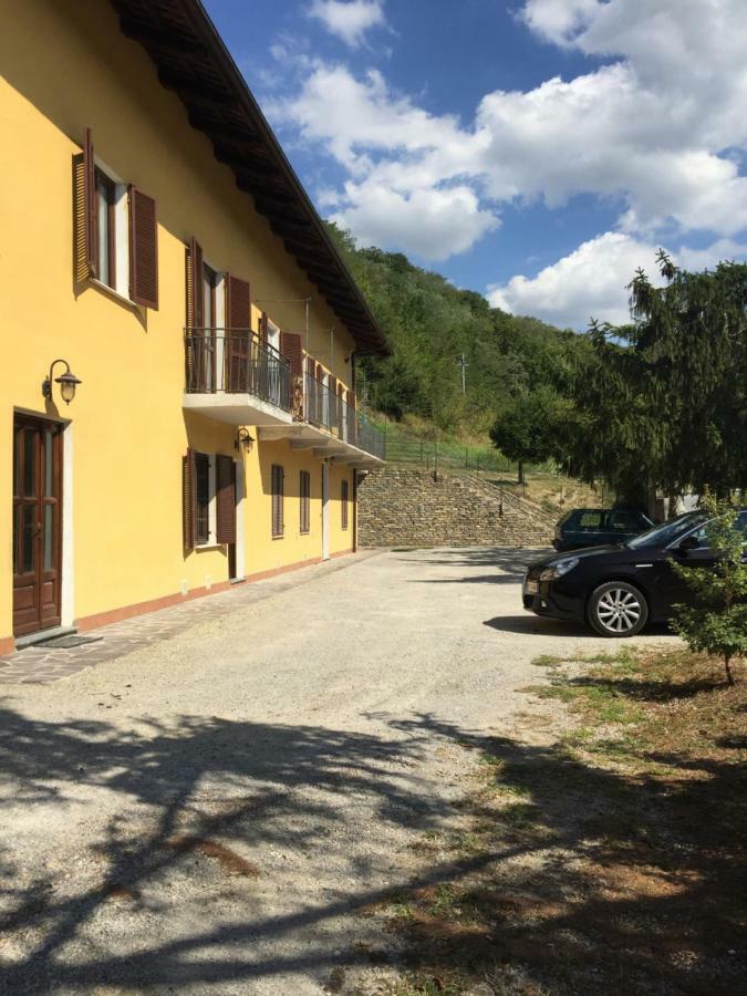 Casa In Langa Apartamento Alba  Exterior foto